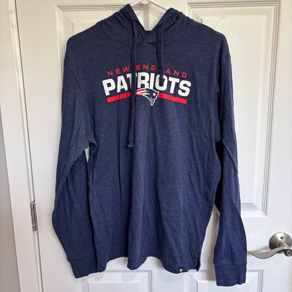 New England Patriots hooded shirt